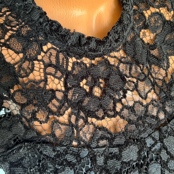 NWT White House Black Market Shirt Women Lace Sz 10 - Picture 6 of 11